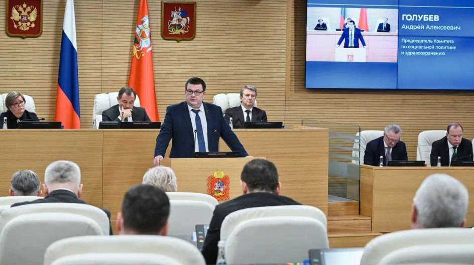 Представил коллегам проект закона, разработанный нашим комитетом-предоставляем право оказывать медпомощь в случаях, установленных соответствующими порядками, работникам с немедицинским образованием