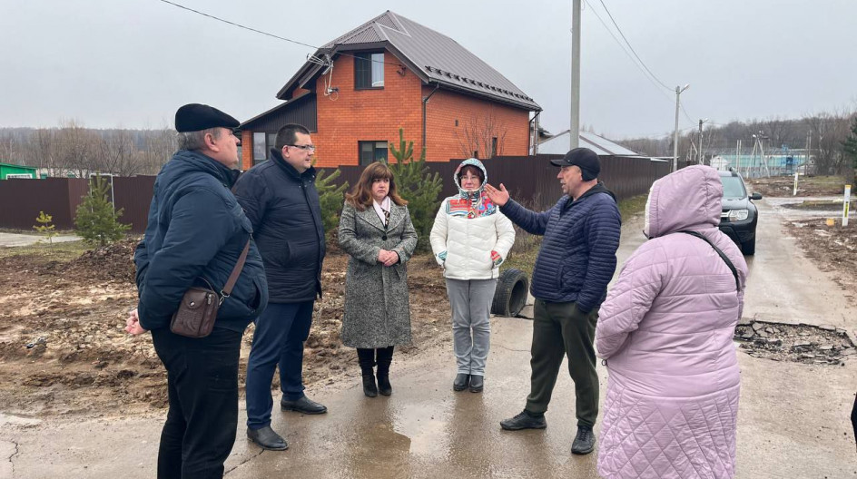 АЛАДЬИНО.  Встретился с жителями деревни Аладьино городского округа Кашира