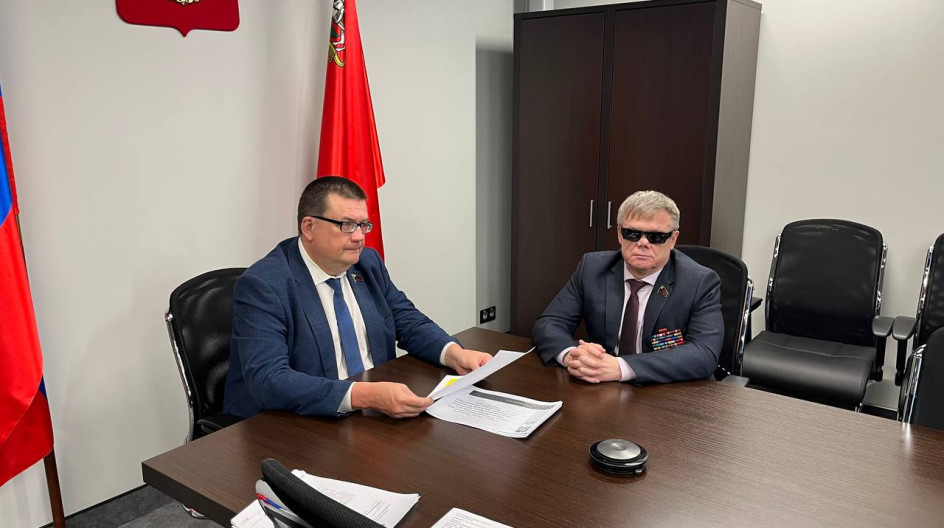 Вместе с коллегами-депутатами из комитета по социальной политике и здравоохранению принял участие в заседании Правления Территориального фонда обязательного медицинского страхования МО и Координационного совета по защите прав застрахованных граждан