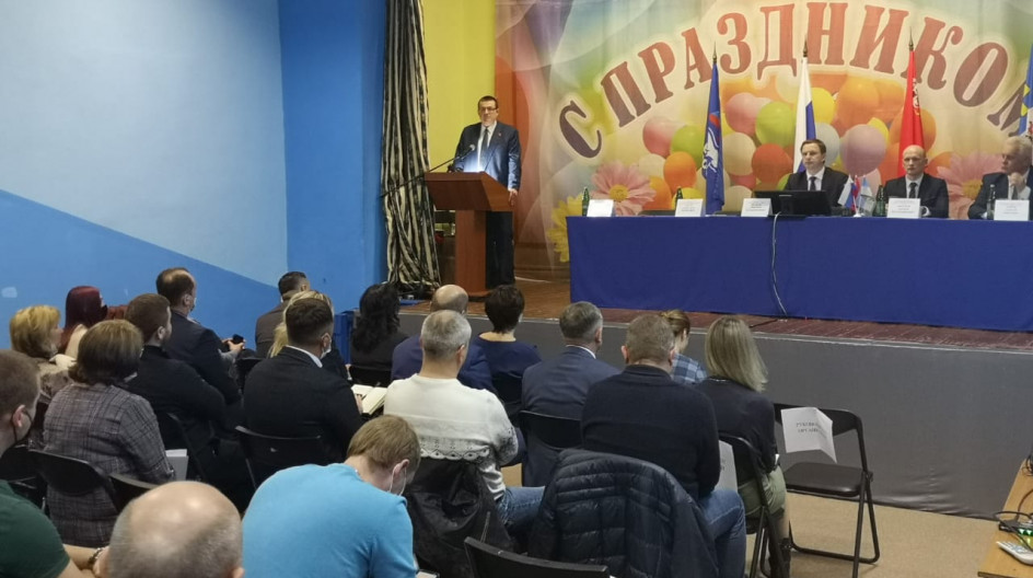 РУНОВО. Андрей Голубев отчитался перед сельскими жителями территориального отдела "Знаменский"