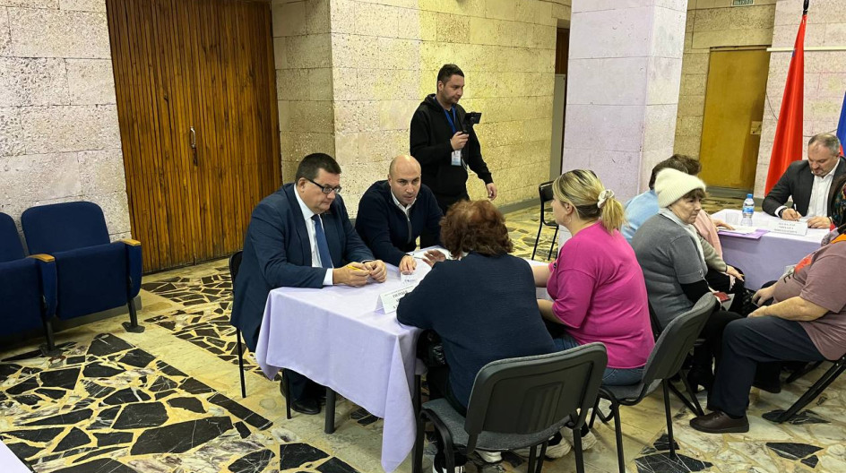 ТАРАСКОВО. Провёл прием жителей в рамках «выездной администрации» в деревне ТАРАСКОВО городского округа Кашира.