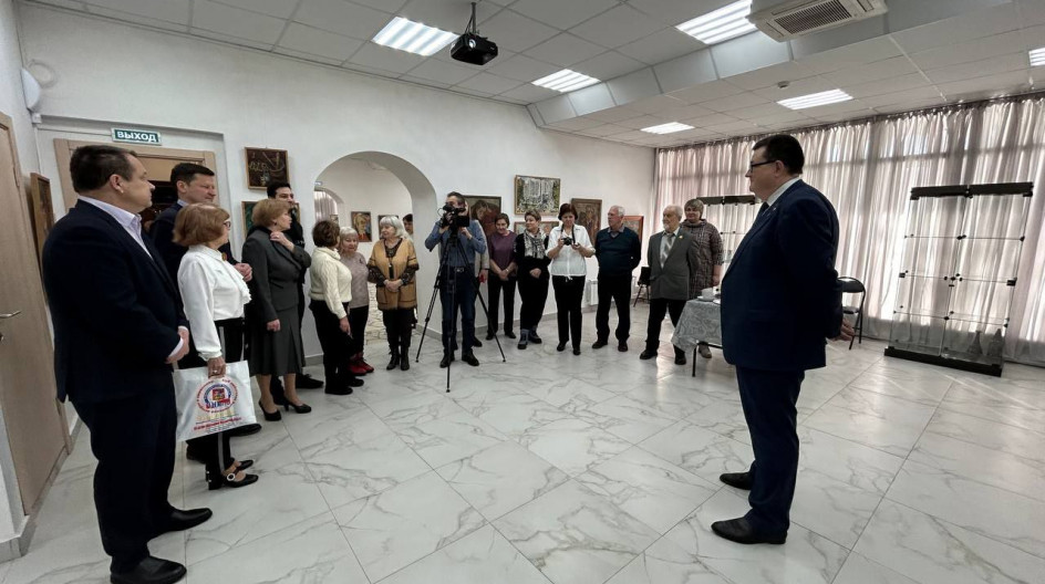 ПРОТВИНО. Продолжаю цикл встреч-отчетов, в этот раз встретился с жителями в Выставочном центре Рассказал о проделанной работе в 2023 году и реализуемых задачах в этом году