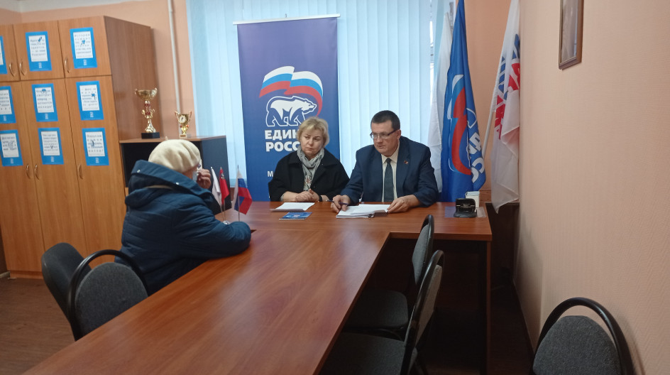 ПРОТВИНО. Реальная помощь оказана всем обратившимся на личном приеме к областному депутату