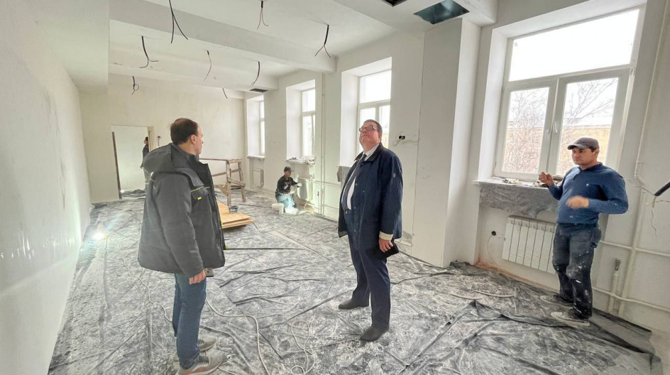 СТУПИНО. Порадовался промежуточным результатам капитального ремонта Дворца Культуры в Ступино.