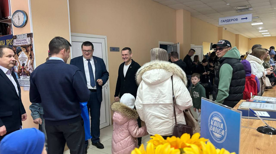 ПРОТВИНО. Продолжая цикл встреч-отчетов, встретился с коллективом Дворца спорта "Импульс"
