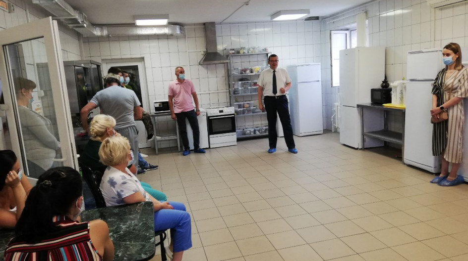ПРОТВИНО. Андрей Голубев провёл отчётную встречу на предприятии НПП «Лаборатория красоты и здоровья»