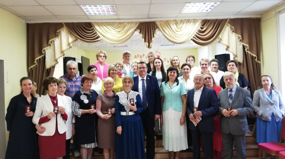 КАШИРА. С Днём знаний поздравили педагогов школы искусств в филиале Каширы - 2