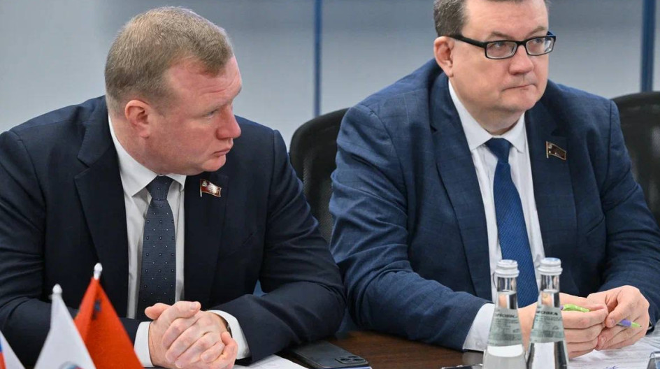 Принял участие в заседании фракции «Единая Россия» в Мособлдуме.