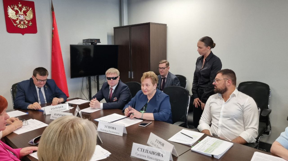 Провел рабочую встречу с представителями общероссийского движения «Здоровое Отечество».
