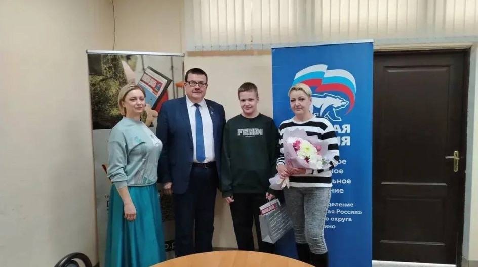СТУПИНО. Встретился с семьёй нашего Героя — участника СВО, погибшего за Родину в боях с неонацистами