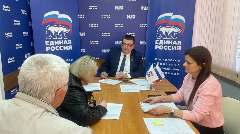 КАШИРА. Реальная помощь - провёл приём граждан в общественной приёмной партии «ЕДИНАЯ РОССИЯ».