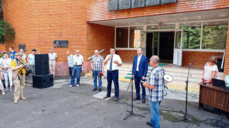 ПУЩИНО. Андрей Голубев принял участие в открытии  фестиваля "Персеиды"