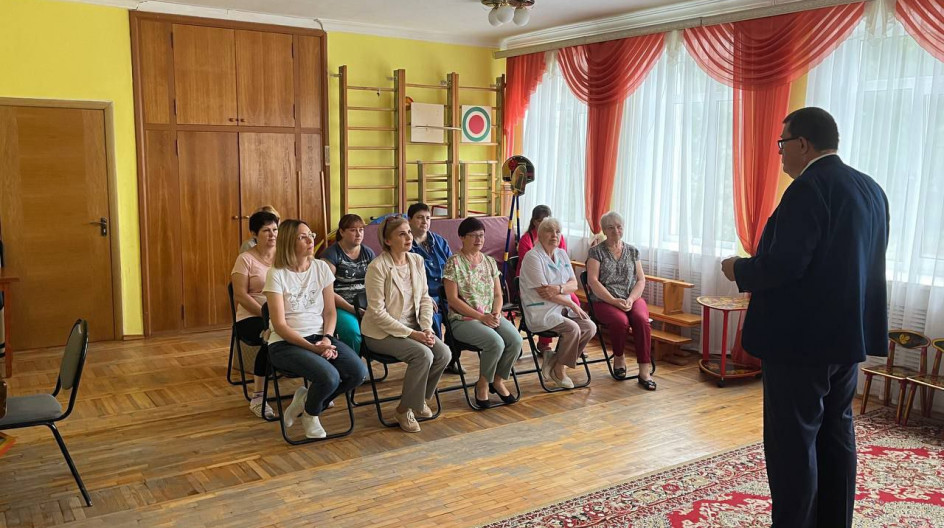 КАШИРА. Встретился с коллективом дошкольного отделения школы №7 (детский сад№4).