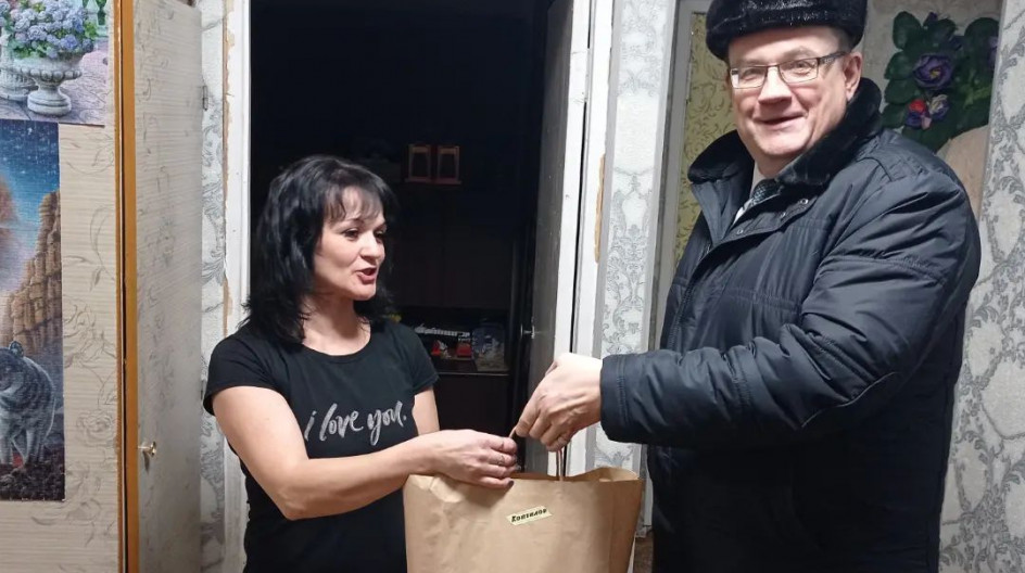 ТАРАСКОВО. Андрей Голубев продолжает волонтерскую работу. 