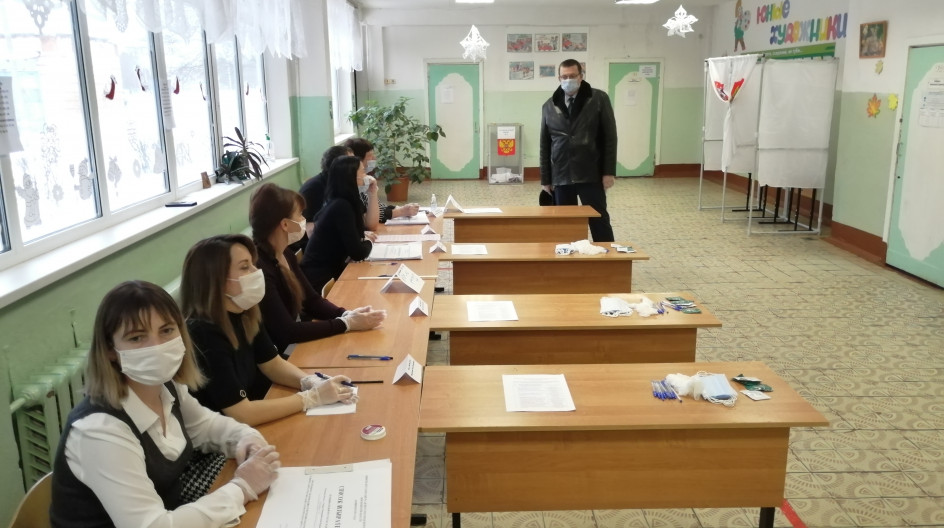 ОЗЁРЫ +КОЛОМНА. Андрей Голубев: "Сегодня основной день голосования на выборах депутатов Совета депутатов объединённого городского округа Коломна"