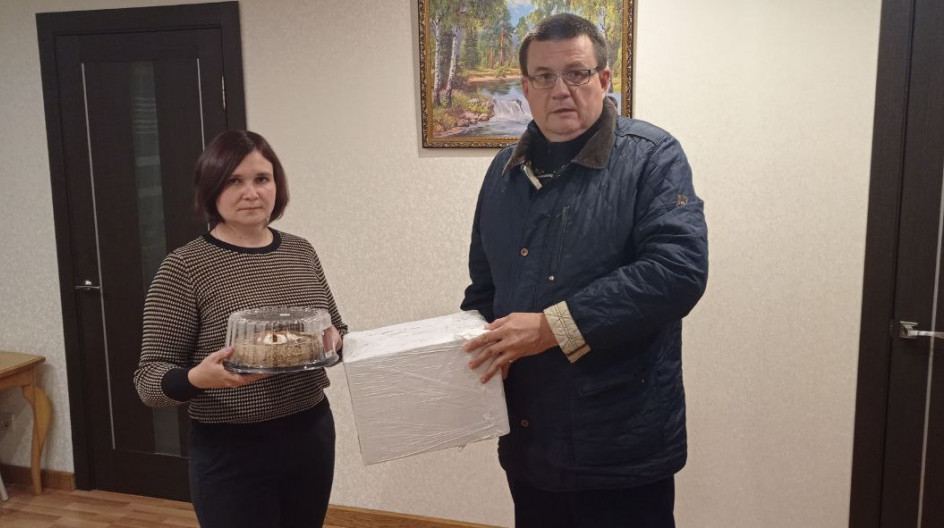 ОЖЕРЕЛЬЕ. В рамках работы Центра по оказанию помощи семьям мобилизованных посетил семью Н. в микрорайоне Ожерелье. 