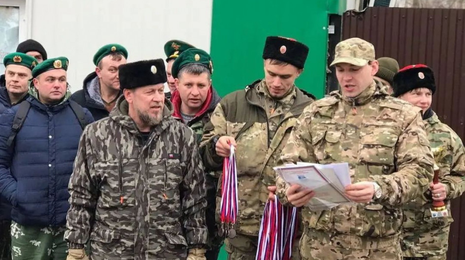 КАШИРА. Андрей Голубев учредил кубки для победителей игры "Зарница". 