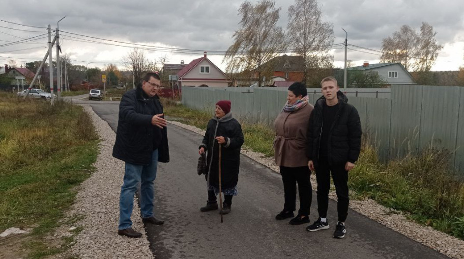 СТУПИНО-АКРИ. Андрей Голубев с местными депутатами проверил ремонт дорог