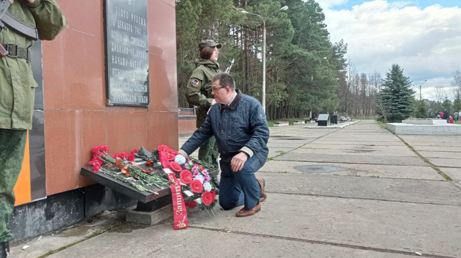 ПРОТВИНО. Андрей Голубев приветствовал участников фестиваля военно-исторической реконструкции