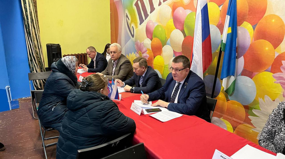 БОЛЬШОЕ РУНОВО. Провёл прием граждан в рамках "Выездной администрации"