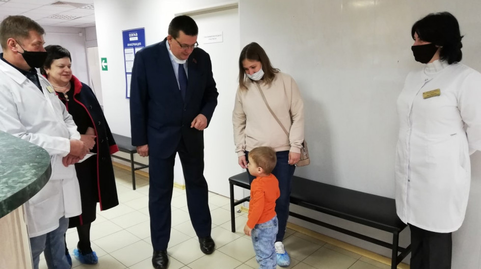 МАЛИНО. Более 30 детей из Малино получили квалифицированную помощь врачей при поддержке депутата Мособлдумы Андрея Голубева