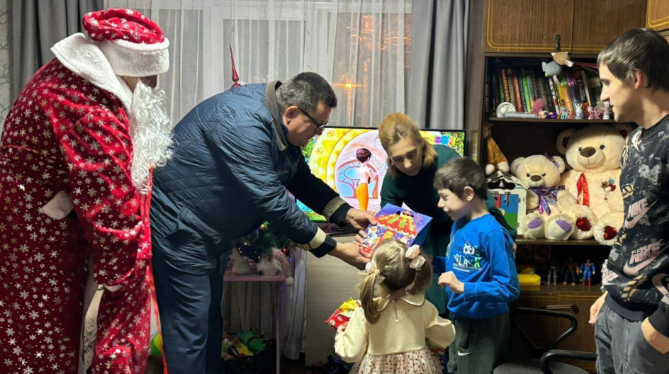 ОЖЕРЕЛЬЕ. Накануне Нового года навестил семью нашего Защитника.