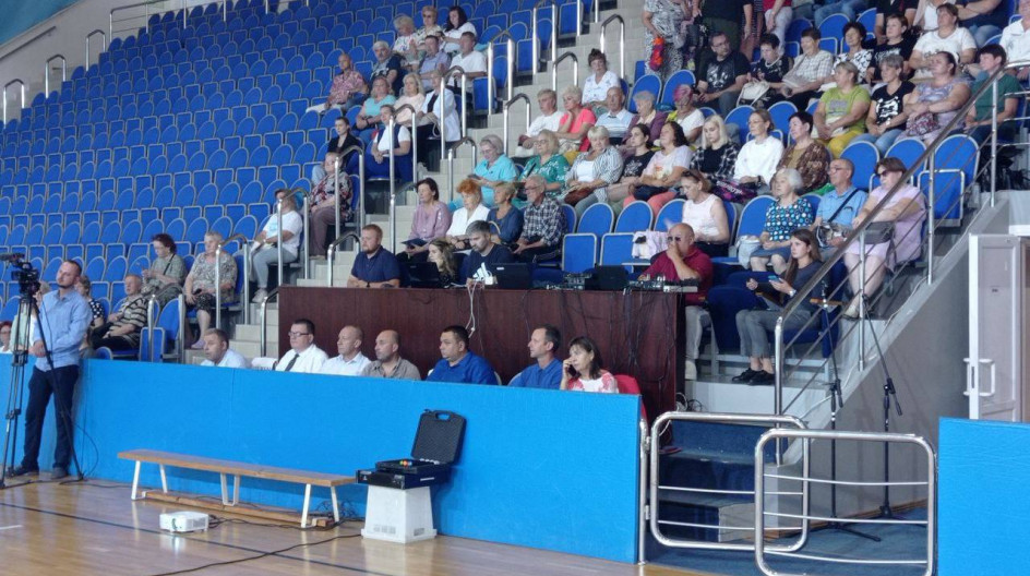 КАШИРА. Принял участие во встрече главы городского округа Кашира, секретаря местного отделения партии Единая Россия Михаила Шувалова с жителями. 