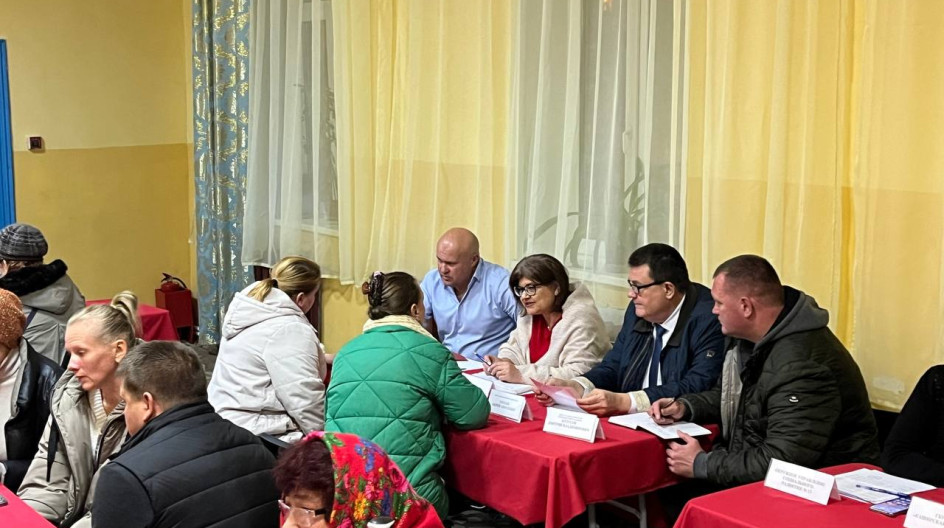 БОЛЬШОЕ РУНОВО. Провёл прием граждан в рамках  «выездной администрации» в поселке Большое Руново городского округа Кашира.